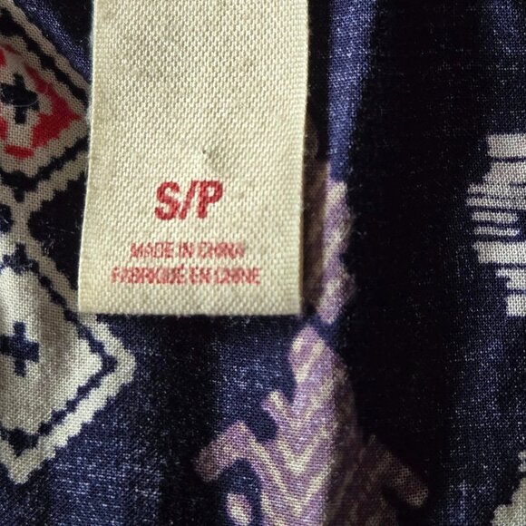 Women's Size Small Petite Blue Native American Styled Print Pull Over V=Neck 3/4 - Picture 6 of 8